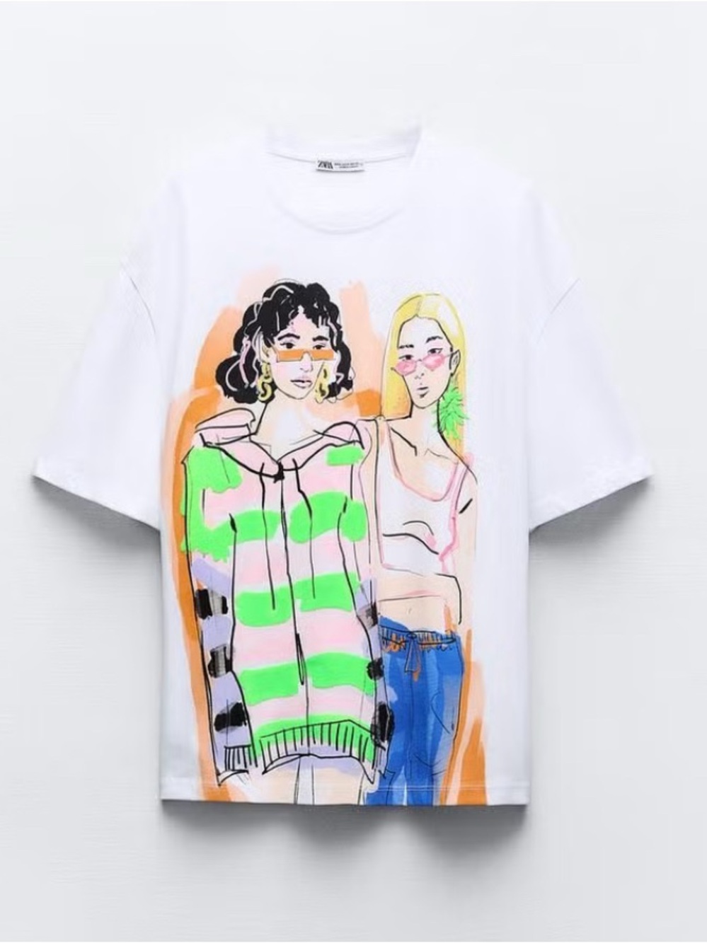 Zara Women’s White Crewneck Tee Size Large Y2K-inspired fashion Graphic Cotton